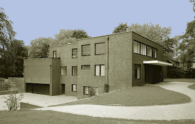 h.l.k. 02
